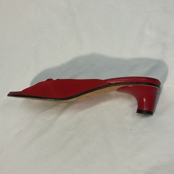 Vaneli Red Leather Heels Size 10 - Picture 10 of 11